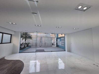 Prédio Inteiro, 570 m² - Foto 2