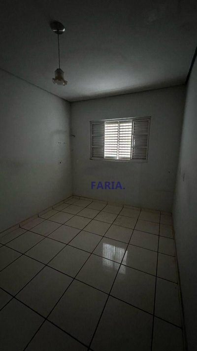 Casa, 4 quartos, 300 m² - Foto 4