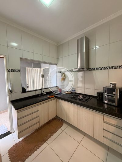 Casa, 2 quartos, 250 m² - Foto 4