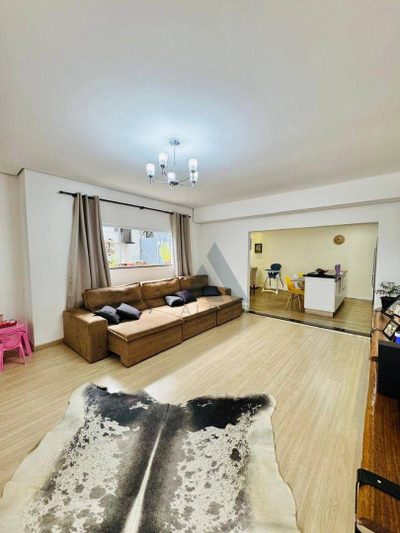 Casa, 3 quartos, 136 m² - Foto 4