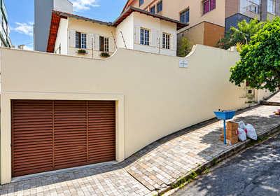 Casa, 3 quartos, 245 m² - Foto 1