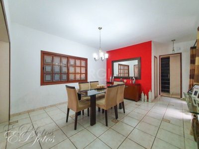 Casa, 5 quartos, 294 m² - Foto 3