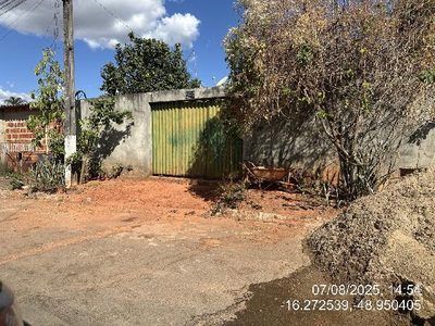 Casa, 2 quartos, 300 m² - Foto 1