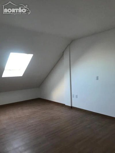Casa, 4 quartos, 128 m² - Foto 4