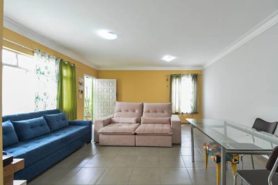 Casa, 8 quartos, 200 m² - Foto 1