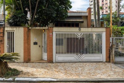 Casa, 3 quartos, 250 m² - Foto 1