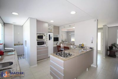 Casa, 3 quartos, 310 m² - Foto 3