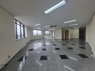 Prédio Inteiro - Foto 1