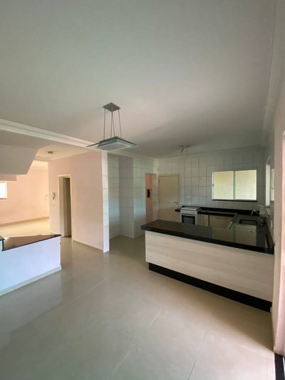 Sobrado, 3 quartos, 205 m² - Foto 1