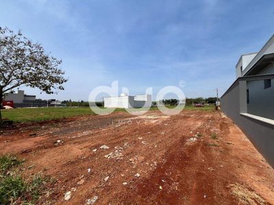 Terreno, 300 m² - Foto 1