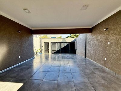 Sobrado, 3 quartos, 177 m² - Foto 2
