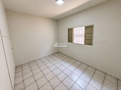 Casa, 3 quartos, 130 m² - Foto 3