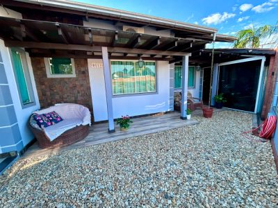 Casa, 2 quartos, 130 m² - Foto 1