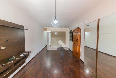 Casa, 3 quartos, 200 m² - Foto 4