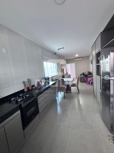 Casa, 3 quartos, 130 m² - Foto 3
