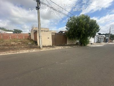 Casa, 2 quartos, 210 m² - Foto 1