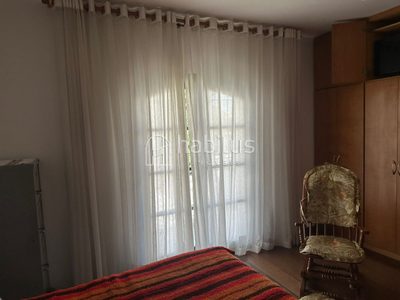 Casa, 3 quartos, 191 m² - Foto 2