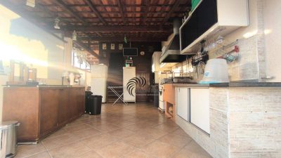 Casa, 3 quartos, 240 m² - Foto 2