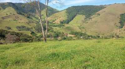 Sítio, 4 quartos, 9 hectares - Foto 1