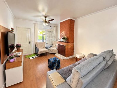 Casa, 3 quartos, 138 m² - Foto 2
