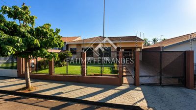 Casa, 4 quartos, 250 m² - Foto 1