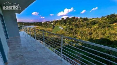 Casa, 5 quartos, 246 m² - Foto 3