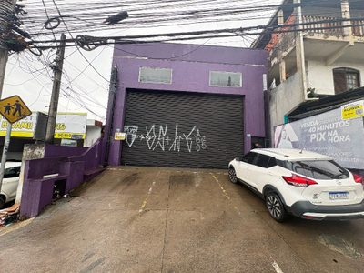Depósito-Galpão, 200 m² - Foto 1