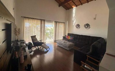 Casa, 4 quartos, 220 m² - Foto 3