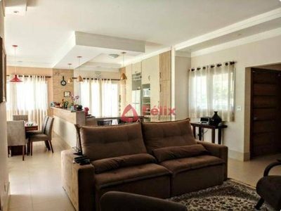 Sobrado, 3 quartos, 306 m² - Foto 1