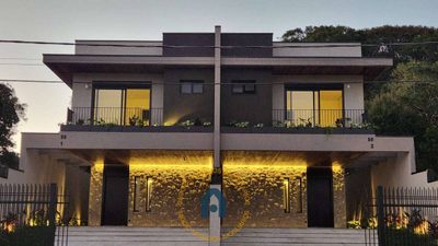 Sobrado, 2 quartos, 202 m² - Foto 1