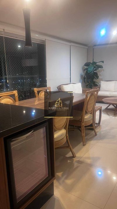 Apartamento, 2 quartos, 216 m² - Foto 4