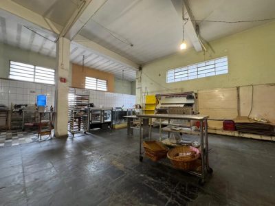 Prédio Inteiro, 657 m² - Foto 1