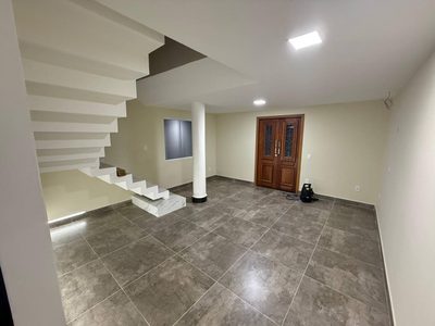 Casa, 3 quartos, 190 m² - Foto 3