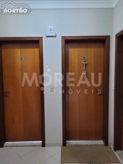 Casa, 5 quartos, 170 m² - Foto 2