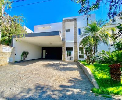 Sobrado, 3 quartos, 278 m² - Foto 1