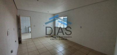 Casa, 3 quartos, 218 m² - Foto 2