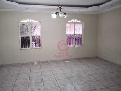 Casa, 3 quartos, 230 m² - Foto 1