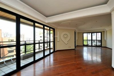 Cobertura, 4 quartos, 370 m² - Foto 1