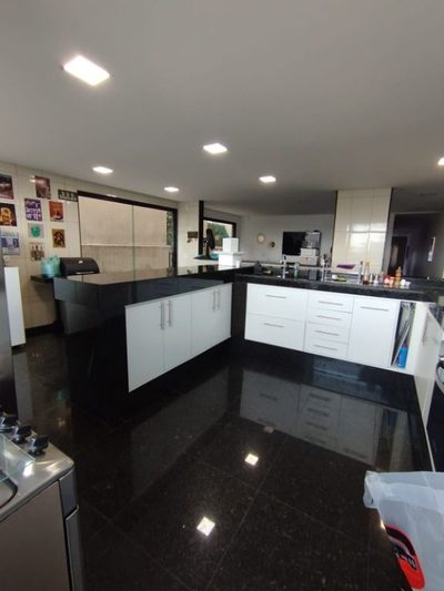 Sobrado, 6 quartos, 210 m² - Foto 3