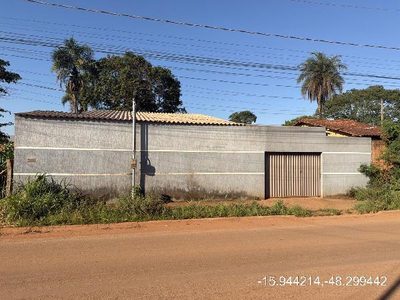 Casa, 2 quartos, 204 m² - Foto 1