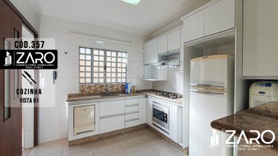 Casa, 5 quartos, 196 m² - Foto 4