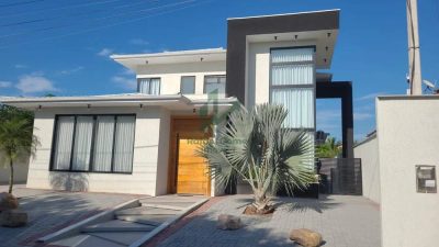 Casa, 4 quartos, 209 m² - Foto 1