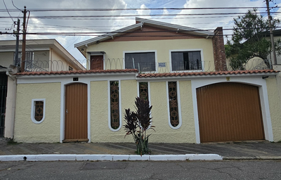 Casa, 5 quartos, 219 m² - Foto 1
