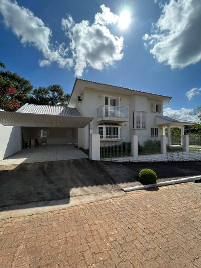 Casa, 3 quartos, 205 m² - Foto 2