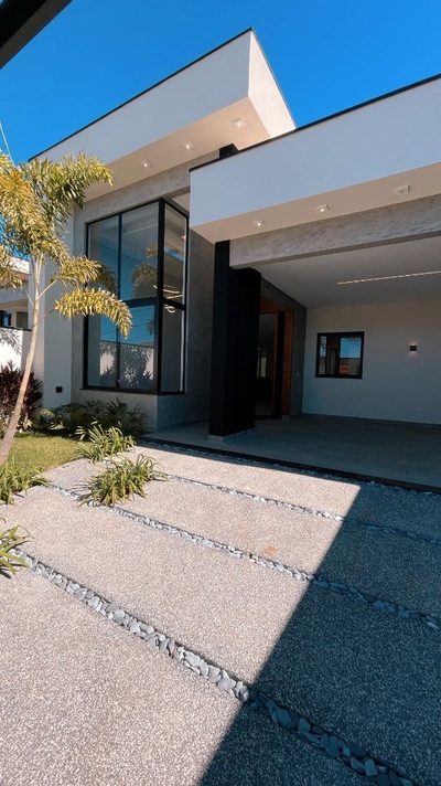 Casa, 3 quartos, 220 m² - Foto 1