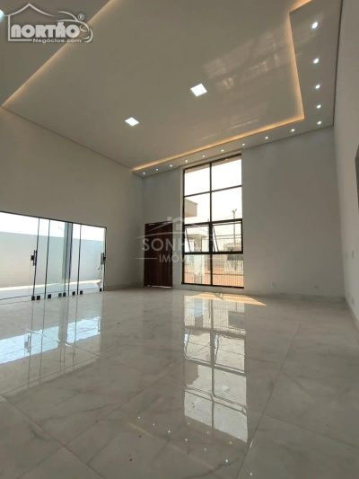 Casa, 3 quartos, 145 m² - Foto 2