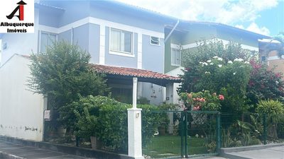 Casa, 4 quartos, 200 m² - Foto 1
