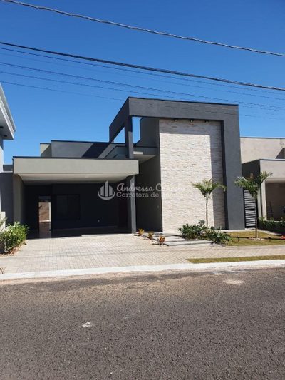 Casa, 3 quartos, 200 m² - Foto 1