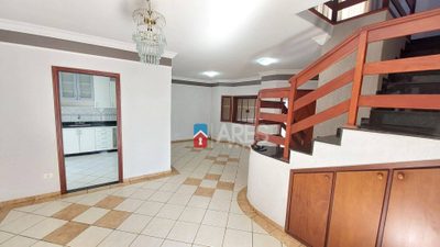 Casa, 4 quartos, 260 m² - Foto 4