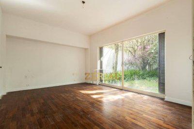 Sobrado, 7 quartos, 1046 m² - Foto 1